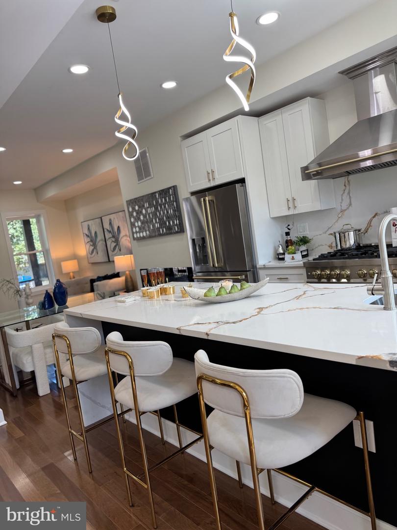 607 K ST NE, WASHINGTON, District Of Columbia 20002, 4 Bedrooms Bedrooms, ,3 BathroomsBathrooms,Residential,For sale,607 K ST NE,DCDC2216456 MLS # DCDC2216456