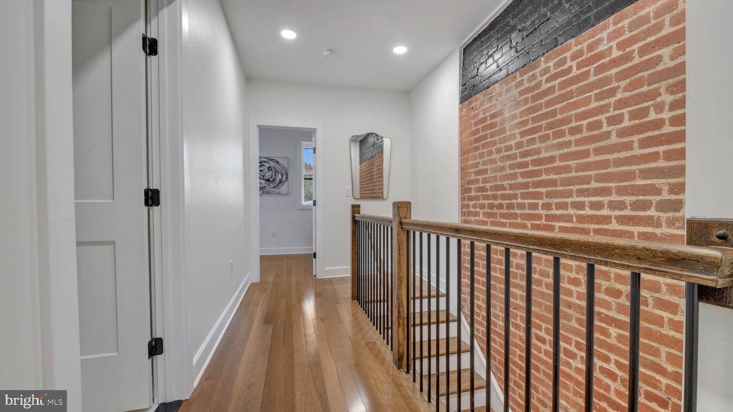 607 K ST NE, WASHINGTON, District Of Columbia 20002, 4 Bedrooms Bedrooms, ,3 BathroomsBathrooms,Residential,For sale,607 K ST NE,DCDC2216456 MLS # DCDC2216456