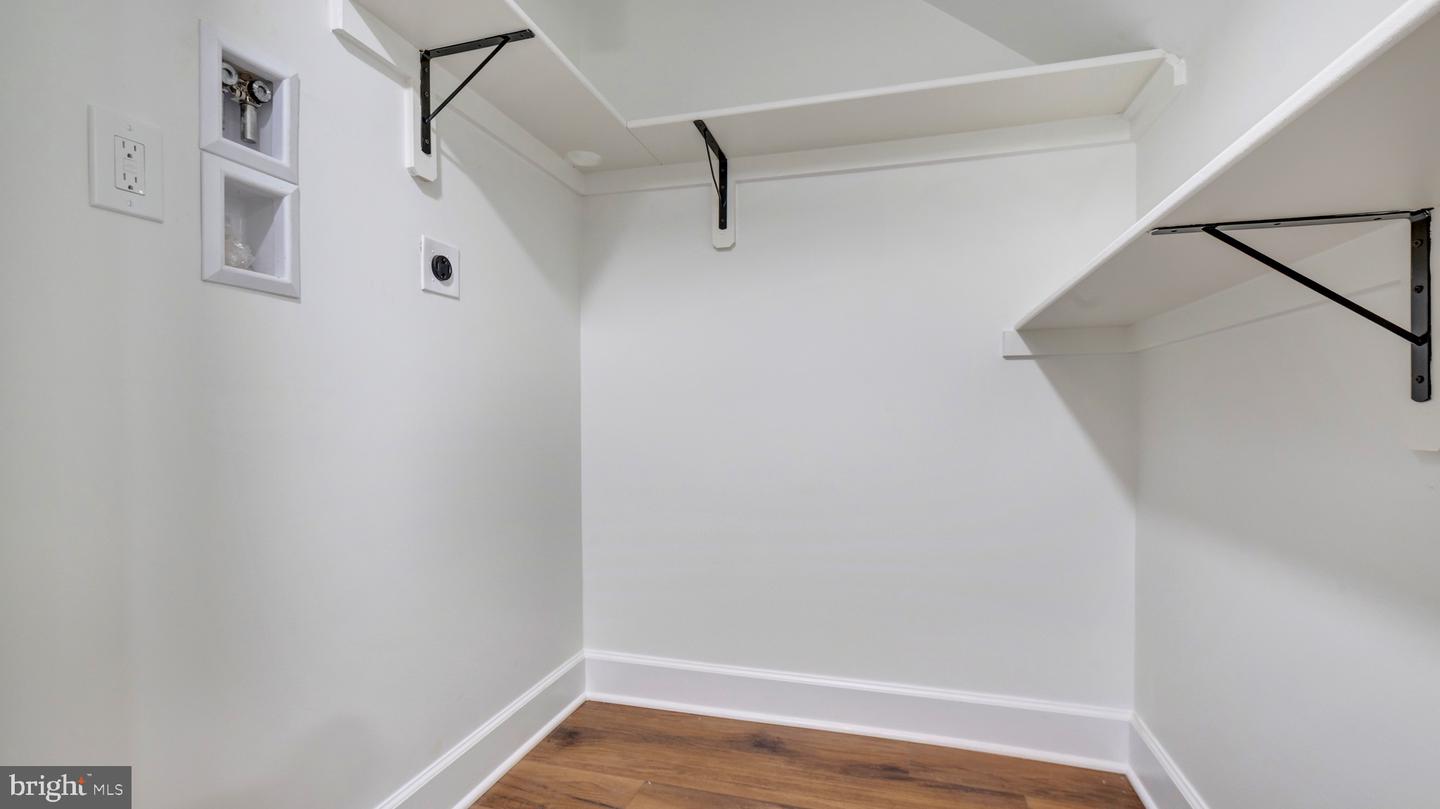 607 K ST NE, WASHINGTON, District Of Columbia 20002, 4 Bedrooms Bedrooms, ,3 BathroomsBathrooms,Residential,For sale,607 K ST NE,DCDC2216456 MLS # DCDC2216456