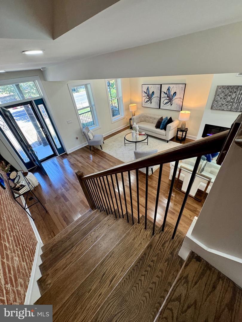 607 K ST NE, WASHINGTON, District Of Columbia 20002, 4 Bedrooms Bedrooms, ,3 BathroomsBathrooms,Residential,For sale,607 K ST NE,DCDC2216456 MLS # DCDC2216456