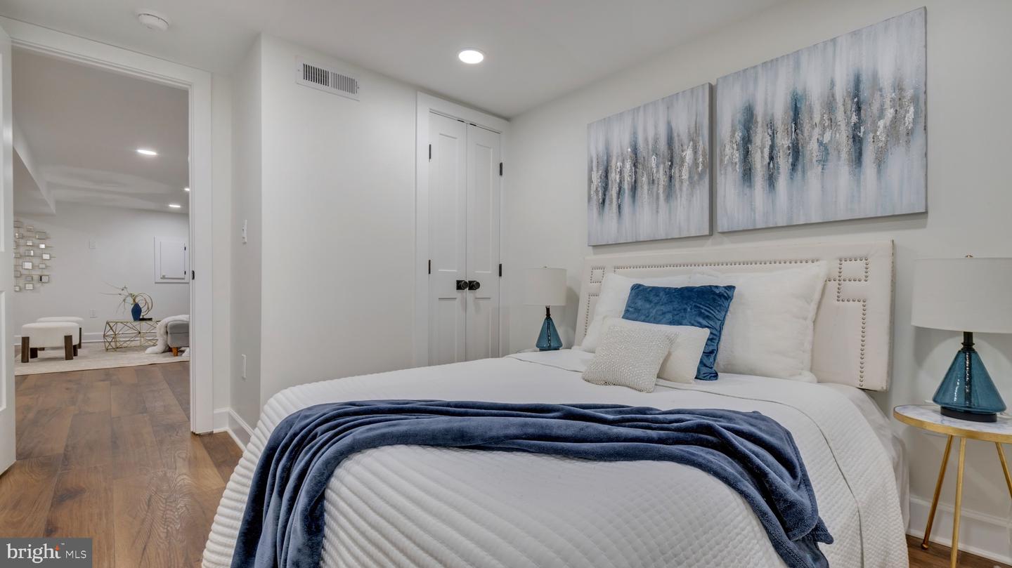 607 K ST NE, WASHINGTON, District Of Columbia 20002, 4 Bedrooms Bedrooms, ,3 BathroomsBathrooms,Residential,For sale,607 K ST NE,DCDC2216456 MLS # DCDC2216456