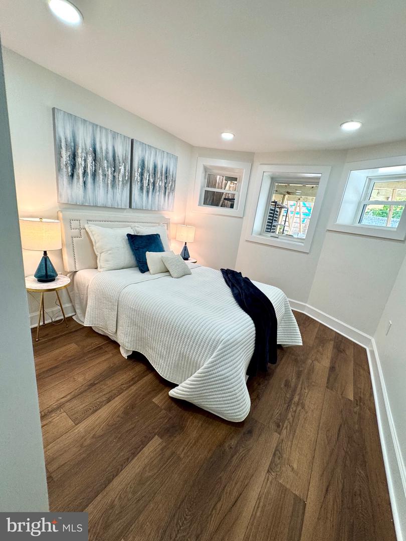 607 K ST NE, WASHINGTON, District Of Columbia 20002, 4 Bedrooms Bedrooms, ,3 BathroomsBathrooms,Residential,For sale,607 K ST NE,DCDC2216456 MLS # DCDC2216456