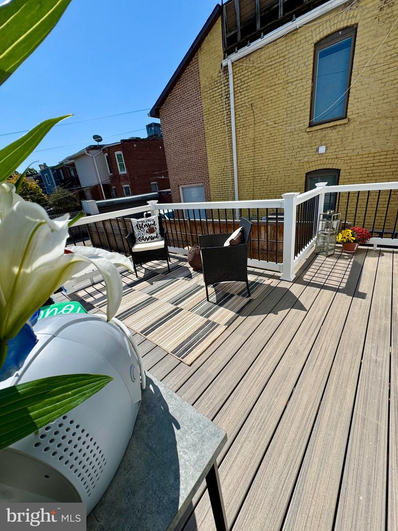 607 K ST NE, WASHINGTON, District Of Columbia 20002, 4 Bedrooms Bedrooms, ,3 BathroomsBathrooms,Residential,For sale,607 K ST NE,DCDC2216456 MLS # DCDC2216456