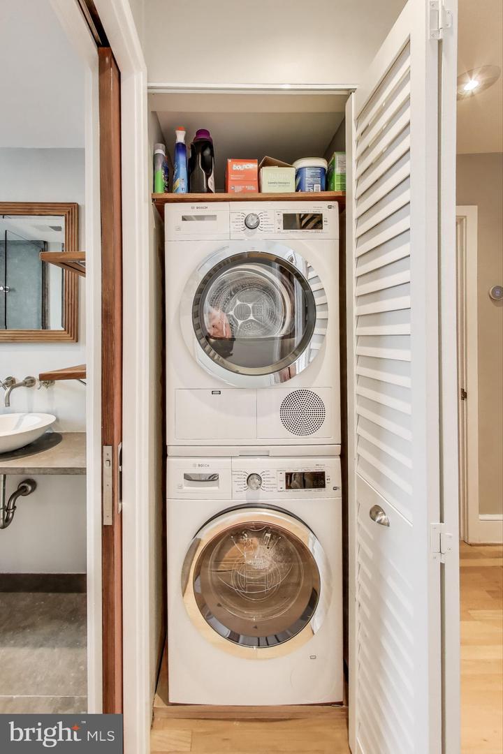 2370 CHAMPLAIN ST NW #34, WASHINGTON, District Of Columbia 20009, 3 Bedrooms Bedrooms, ,2 BathroomsBathrooms,Residential,For sale,2370 CHAMPLAIN ST NW #34,DCDC2216654 MLS # DCDC2216654 2370 CHAMPLAIN ST NW #34, WASHINGTON, District Of Columbia 20009, 3 Bedrooms Bedrooms, ,2 BathroomsBathrooms,Residential,For sale,2370 CHAMPLAIN ST NW #34,DCDC2216654 MLS # DCDC2216654