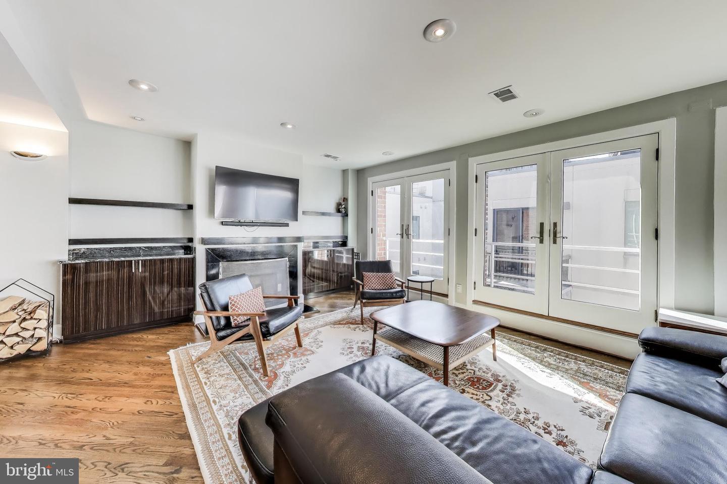 2370 CHAMPLAIN ST NW #34, WASHINGTON, District Of Columbia 20009, 3 Bedrooms Bedrooms, ,2 BathroomsBathrooms,Residential,For sale,2370 CHAMPLAIN ST NW #34,DCDC2216654 MLS # DCDC2216654 2370 CHAMPLAIN ST NW #34, WASHINGTON, District Of Columbia 20009, 3 Bedrooms Bedrooms, ,2 BathroomsBathrooms,Residential,For sale,2370 CHAMPLAIN ST NW #34,DCDC2216654 MLS # DCDC2216654