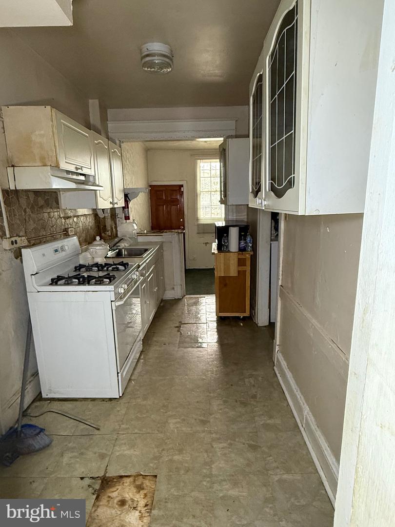 1418 E ST NE, WASHINGTON, District Of Columbia 20002, 3 Bedrooms Bedrooms, ,1 BathroomBathrooms,Residential,For sale,1418 E ST NE,DCDC2217224 MLS # DCDC2217224 1418 E ST NE, WASHINGTON, District Of Columbia 20002, 3 Bedrooms Bedrooms, ,1 BathroomBathrooms,Residential,For sale,1418 E ST NE,DCDC2217224 MLS # DCDC2217224