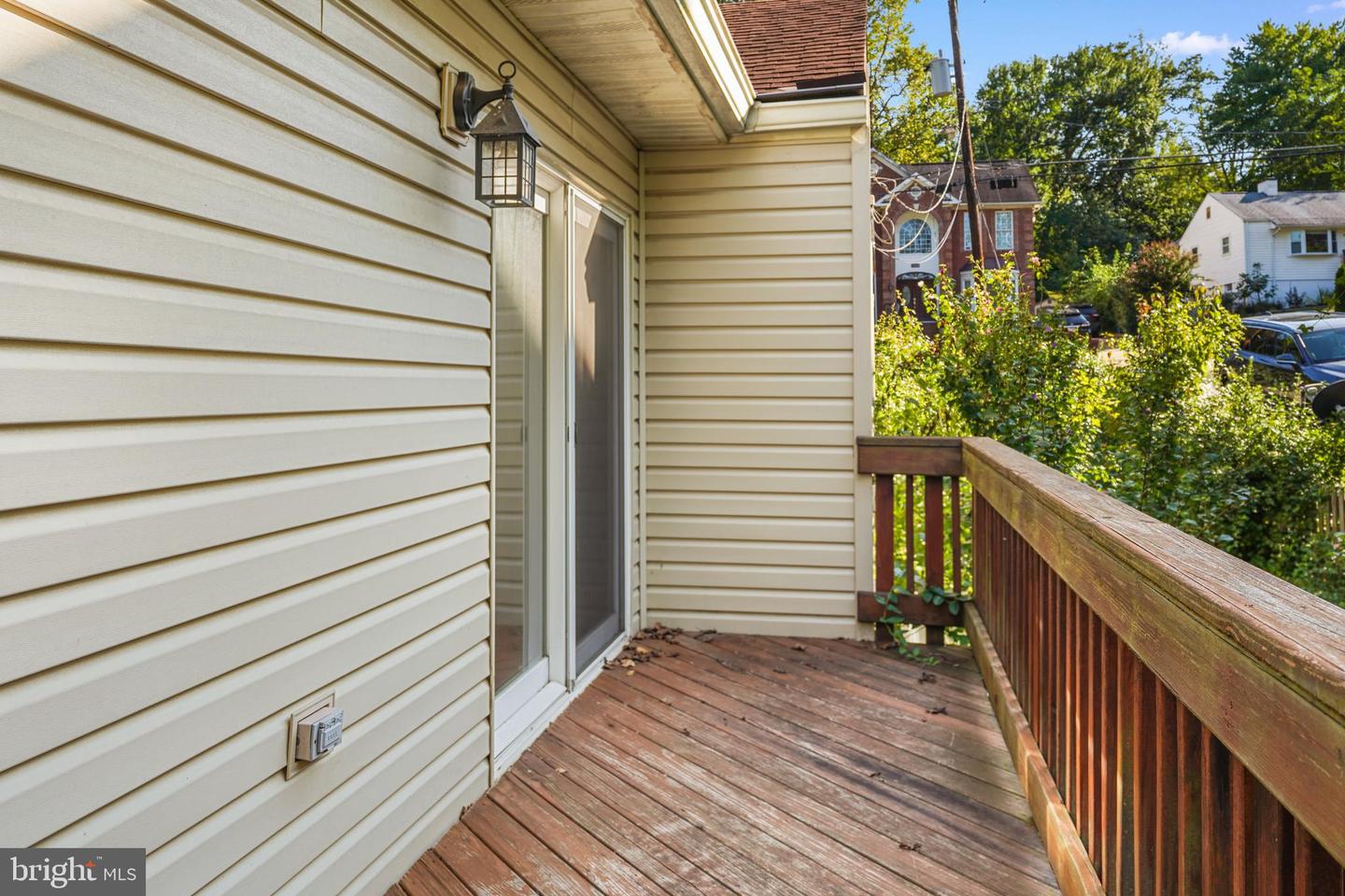 6436 MAPLEWOOD DR, FALLS CHURCH, Virginia 22041, 4 Bedrooms Bedrooms, ,2 BathroomsBathrooms,Residential,For sale,6436 MAPLEWOOD DR,VAFX2264190 MLS # VAFX2264190