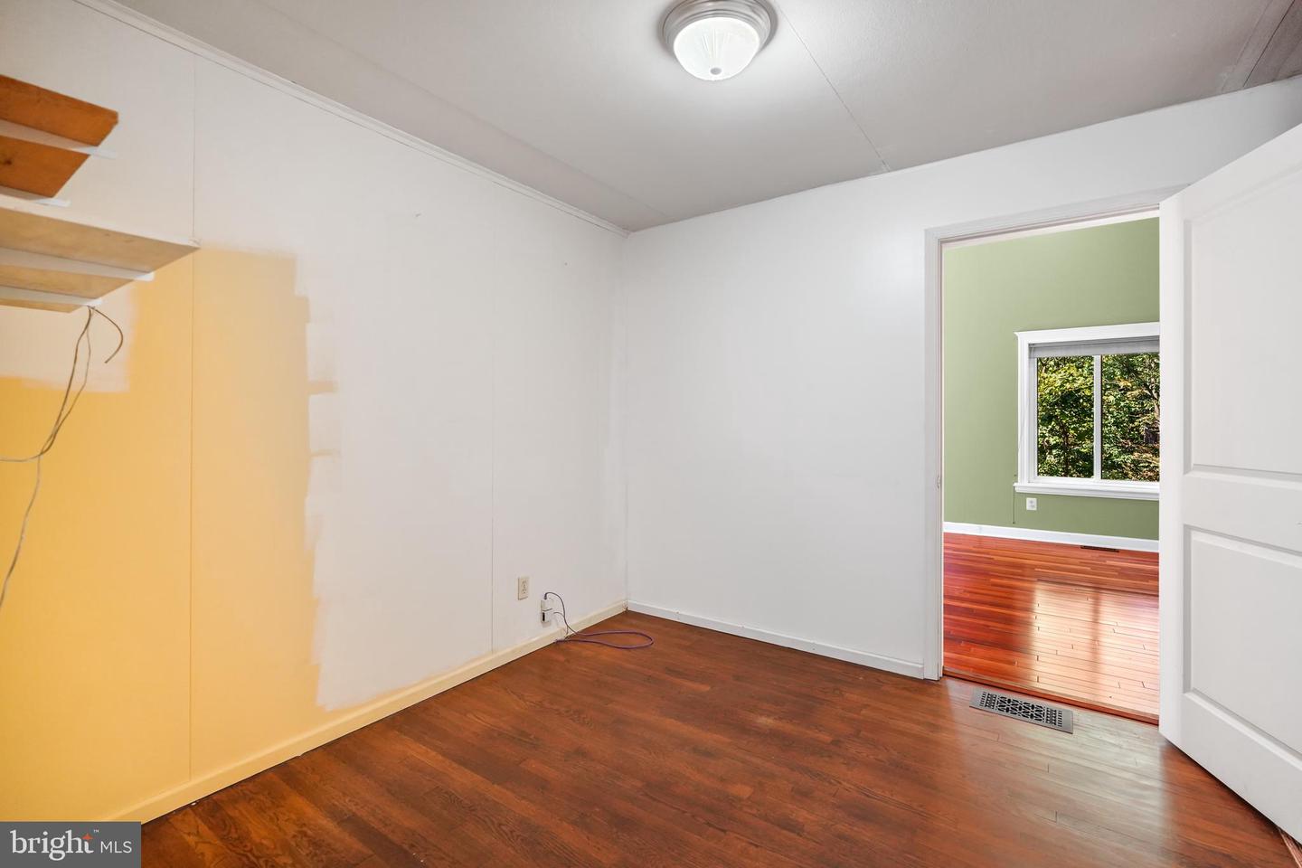 6436 MAPLEWOOD DR, FALLS CHURCH, Virginia 22041, 4 Bedrooms Bedrooms, ,2 BathroomsBathrooms,Residential,For sale,6436 MAPLEWOOD DR,VAFX2264190 MLS # VAFX2264190