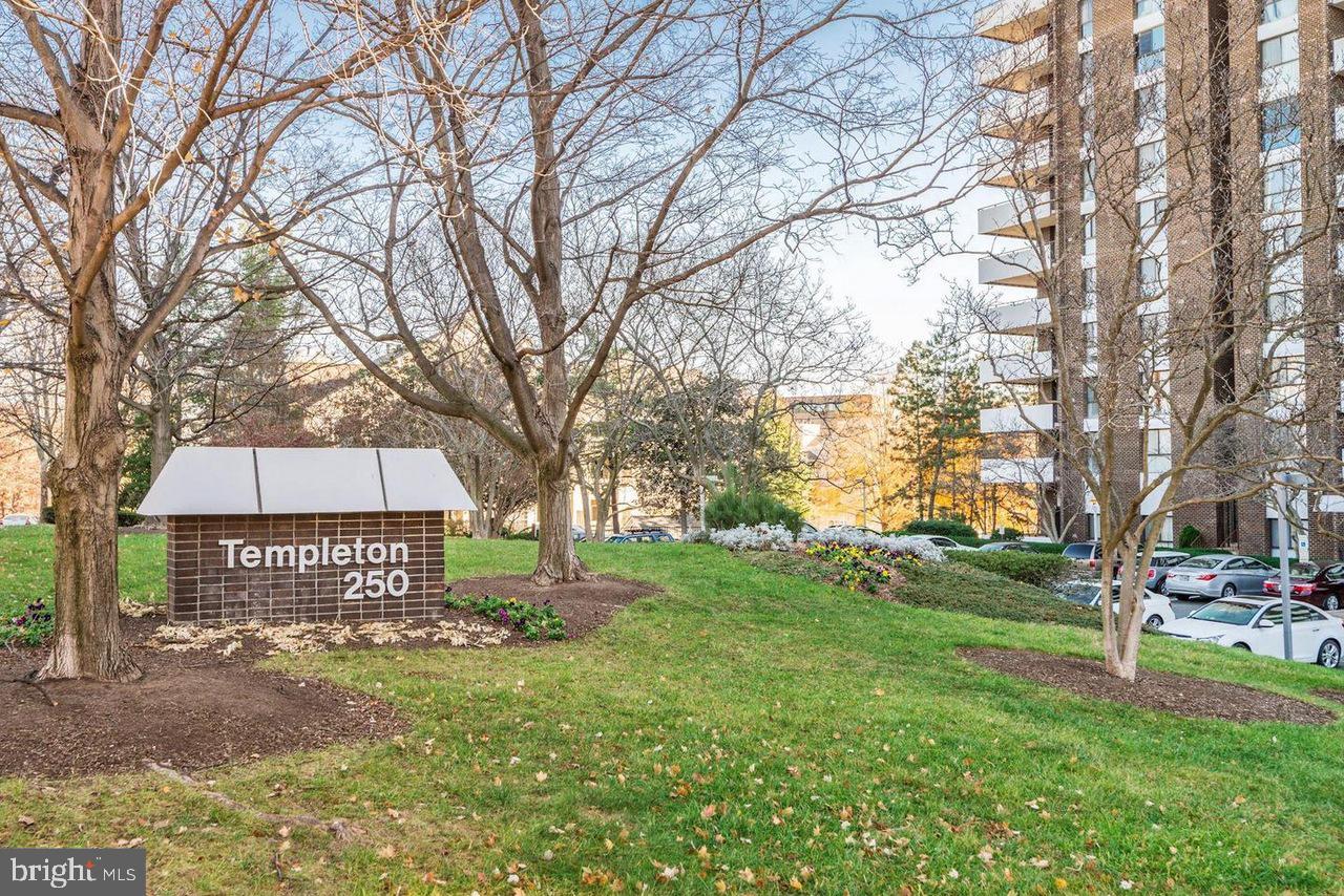 250 S REYNOLDS ST #206, ALEXANDRIA, Virginia 22304, 1 Bedroom Bedrooms, 6 Rooms Rooms,1 BathroomBathrooms,Residential,For sale,250 S REYNOLDS ST #206,VAAX2049192 MLS # VAAX2049192