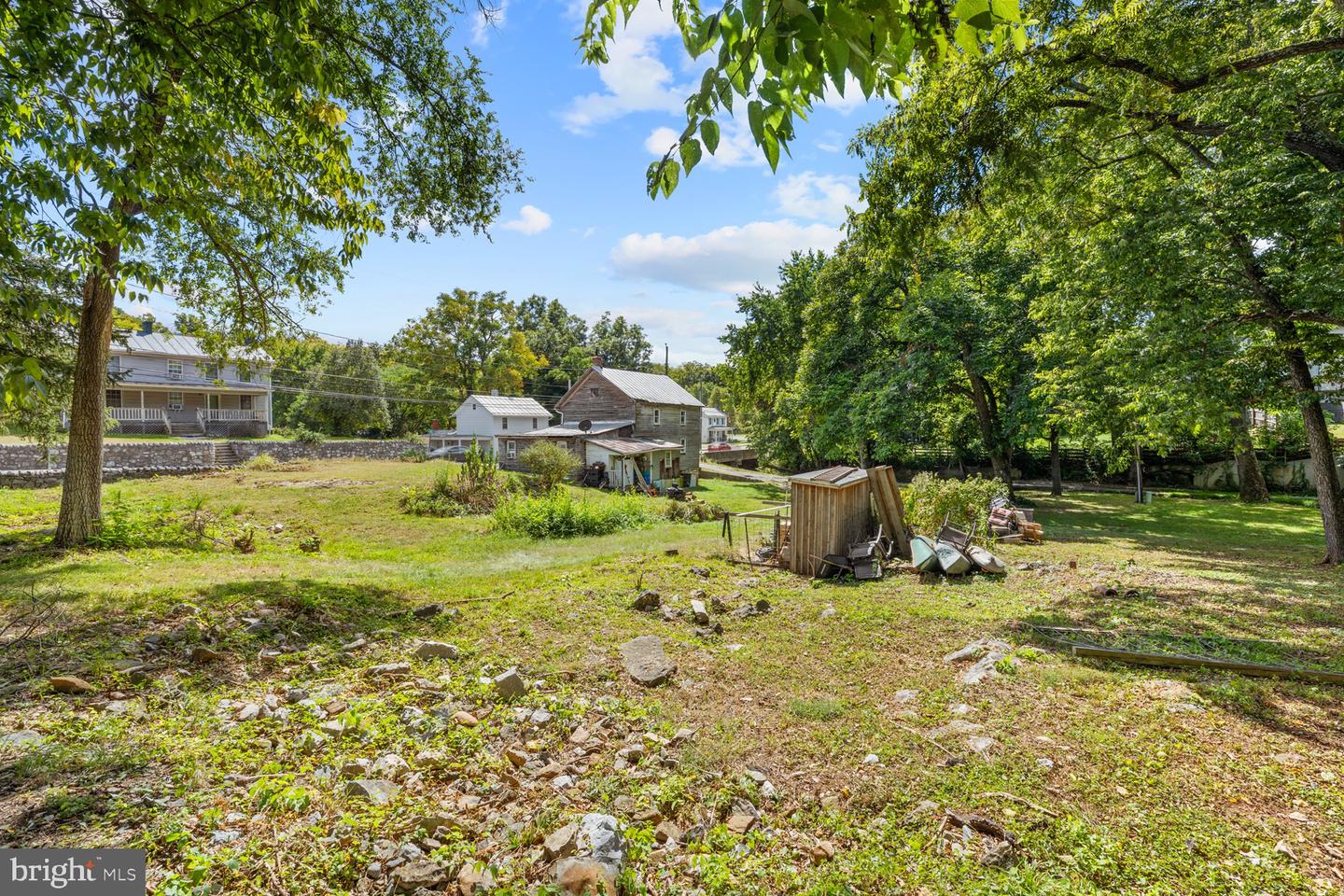 3323 S MAIN ST, TOMS BROOK, Virginia 22660, 3 Bedrooms Bedrooms, 4 Rooms Rooms,1 BathroomBathrooms,Residential,For sale,3323 S MAIN ST,VASH2012408 MLS # VASH2012408
