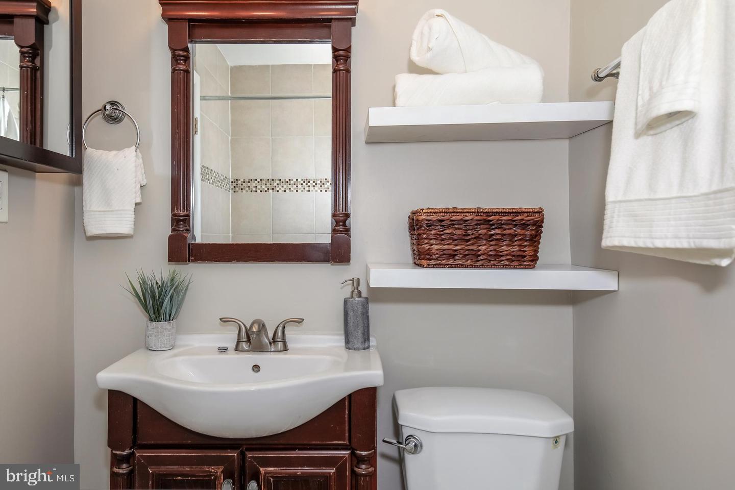 1251 MEIGS PL NE #1, WASHINGTON, District Of Columbia 20002, 1 Bedroom Bedrooms, ,1 BathroomBathrooms,Residential,For sale,1251 MEIGS PL NE #1,DCDC2220864 MLS # DCDC2220864 1251 MEIGS PL NE #1, WASHINGTON, District Of Columbia 20002, 1 Bedroom Bedrooms, ,1 BathroomBathrooms,Residential,For sale,1251 MEIGS PL NE #1,DCDC2220864 MLS # DCDC2220864