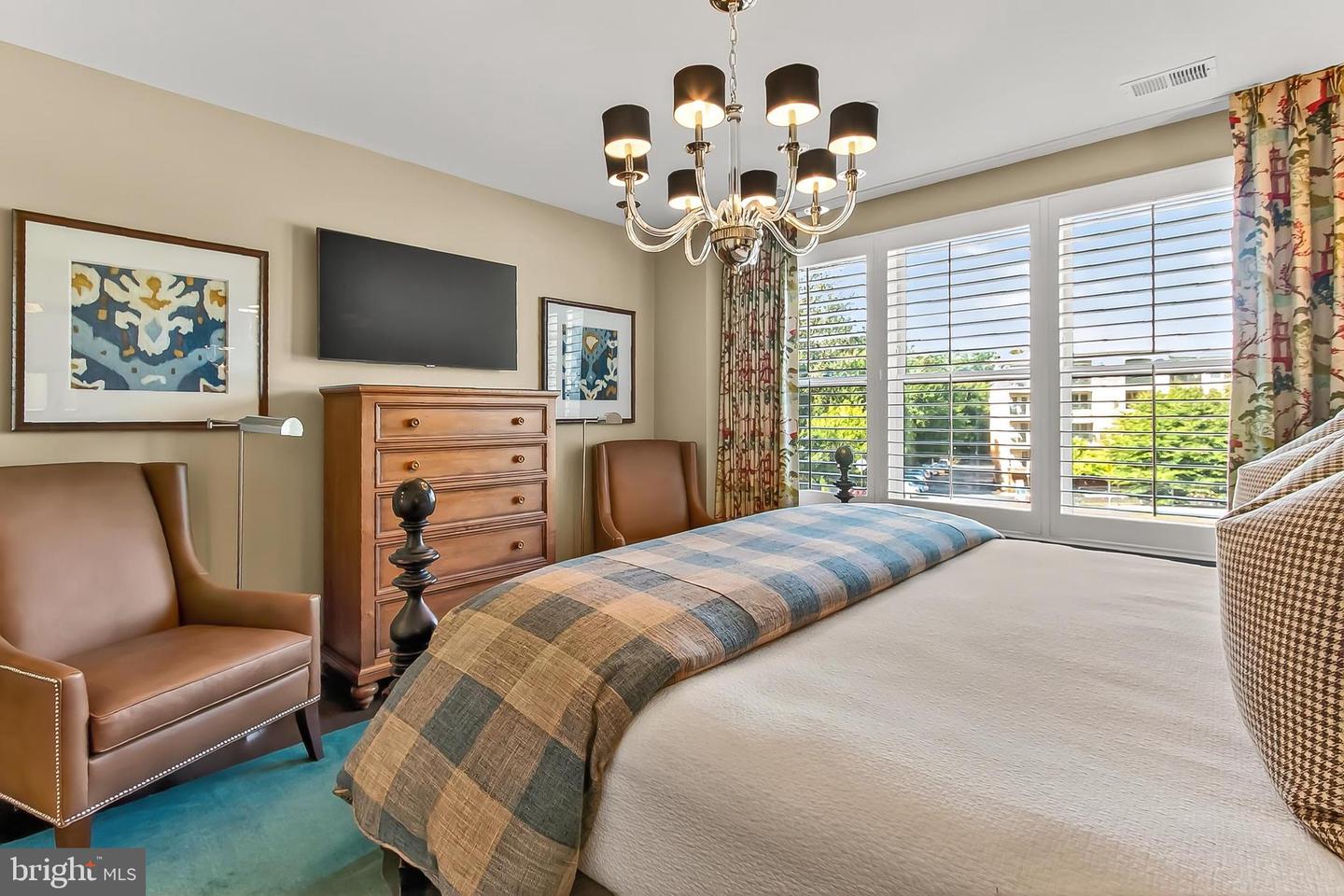2960 VADEN DR #2-103, FAIRFAX, Virginia 22031, 1 Bedroom Bedrooms, ,2 BathroomsBathrooms,Residential,For sale,2960 VADEN DR #2-103,VAFX2265478 MLS # VAFX2265478