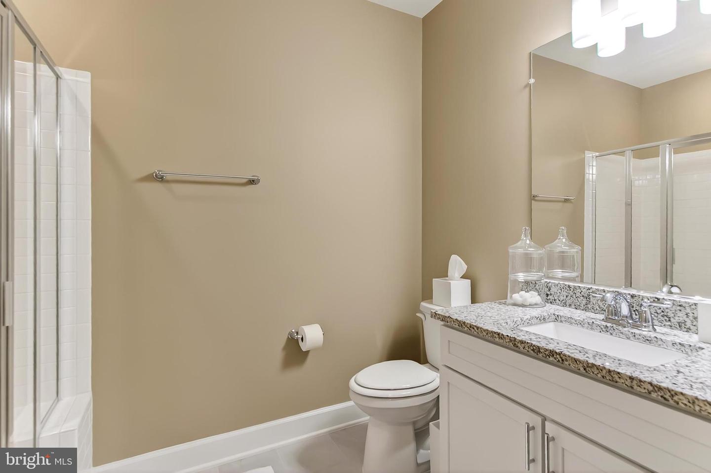 2960 VADEN DR #2-103, FAIRFAX, Virginia 22031, 1 Bedroom Bedrooms, ,2 BathroomsBathrooms,Residential,For sale,2960 VADEN DR #2-103,VAFX2265478 MLS # VAFX2265478