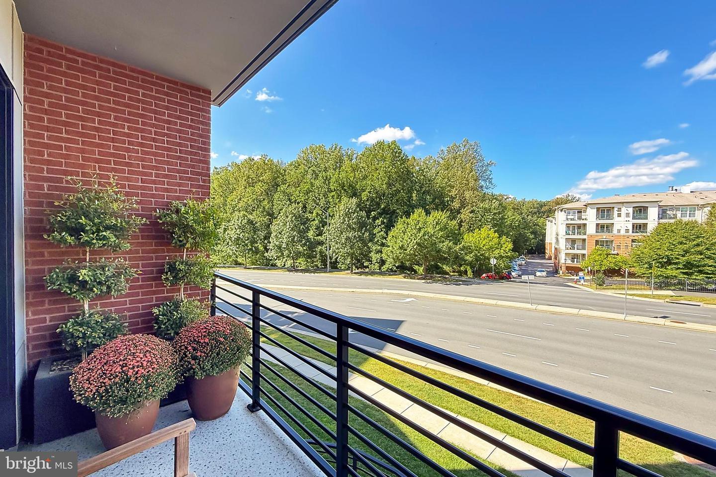2960 VADEN DR #2-103, FAIRFAX, Virginia 22031, 1 Bedroom Bedrooms, ,2 BathroomsBathrooms,Residential,For sale,2960 VADEN DR #2-103,VAFX2265478 MLS # VAFX2265478