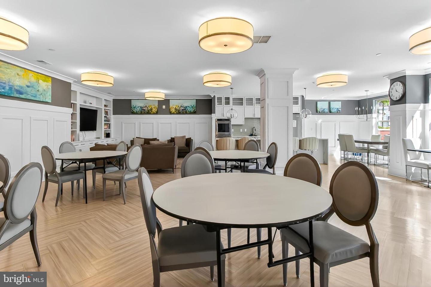 2960 VADEN DR #2-103, FAIRFAX, Virginia 22031, 1 Bedroom Bedrooms, ,2 BathroomsBathrooms,Residential,For sale,2960 VADEN DR #2-103,VAFX2265478 MLS # VAFX2265478