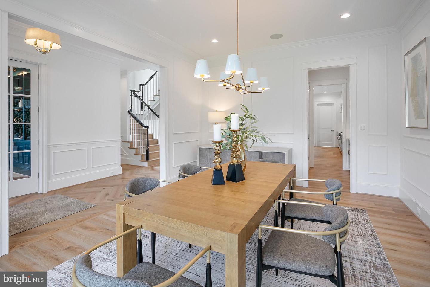 502 N JACKSON ST, ARLINGTON, Virginia 22201, 7 Bedrooms Bedrooms, 20 Rooms Rooms,7 BathroomsBathrooms,Residential,For sale,502 N JACKSON ST,VAAR2063292 MLS # VAAR2063292