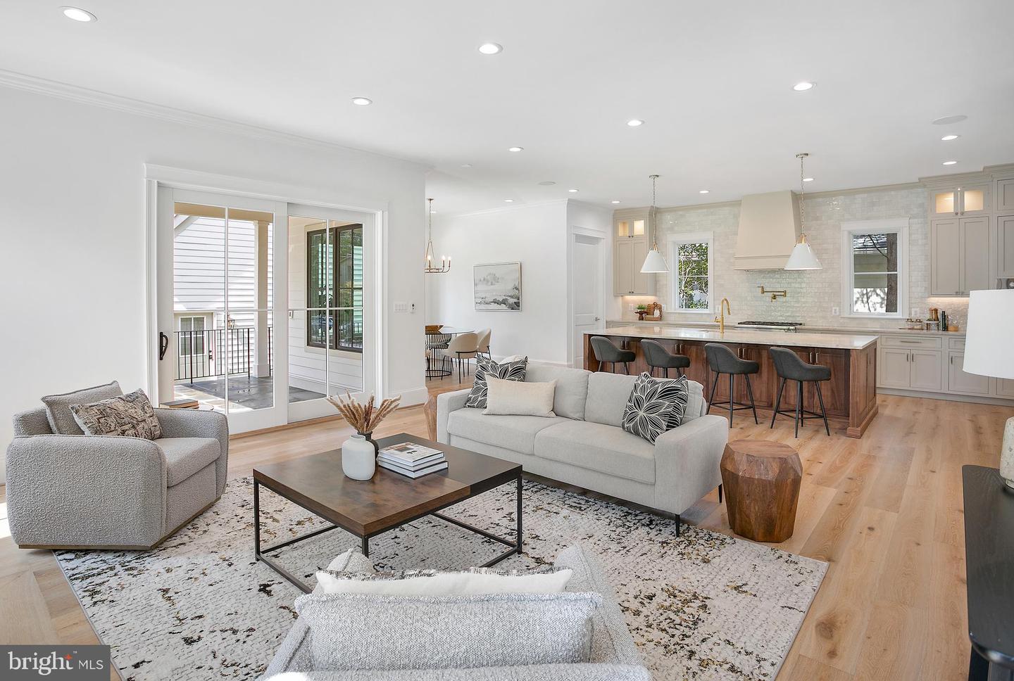 502 N JACKSON ST, ARLINGTON, Virginia 22201, 7 Bedrooms Bedrooms, 20 Rooms Rooms,7 BathroomsBathrooms,Residential,For sale,502 N JACKSON ST,VAAR2063292 MLS # VAAR2063292