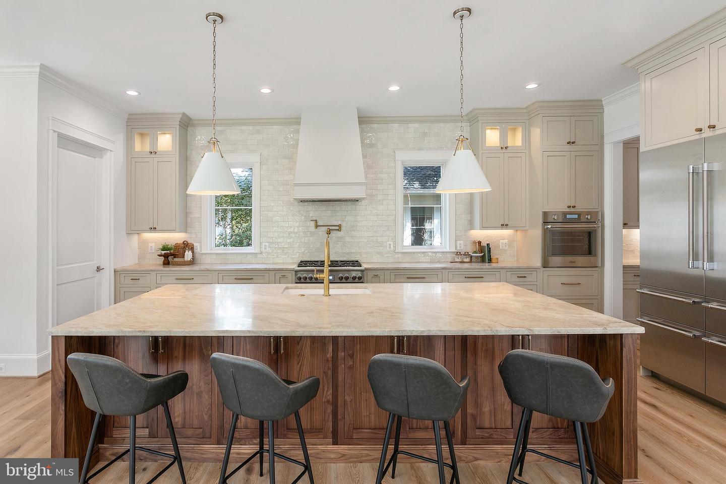 502 N JACKSON ST, ARLINGTON, Virginia 22201, 7 Bedrooms Bedrooms, 20 Rooms Rooms,7 BathroomsBathrooms,Residential,For sale,502 N JACKSON ST,VAAR2063292 MLS # VAAR2063292