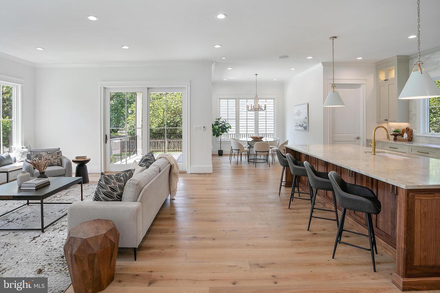 502 N JACKSON ST, ARLINGTON, Virginia 22201, 7 Bedrooms Bedrooms, 20 Rooms Rooms,7 BathroomsBathrooms,Residential,For sale,502 N JACKSON ST,VAAR2063292 MLS # VAAR2063292