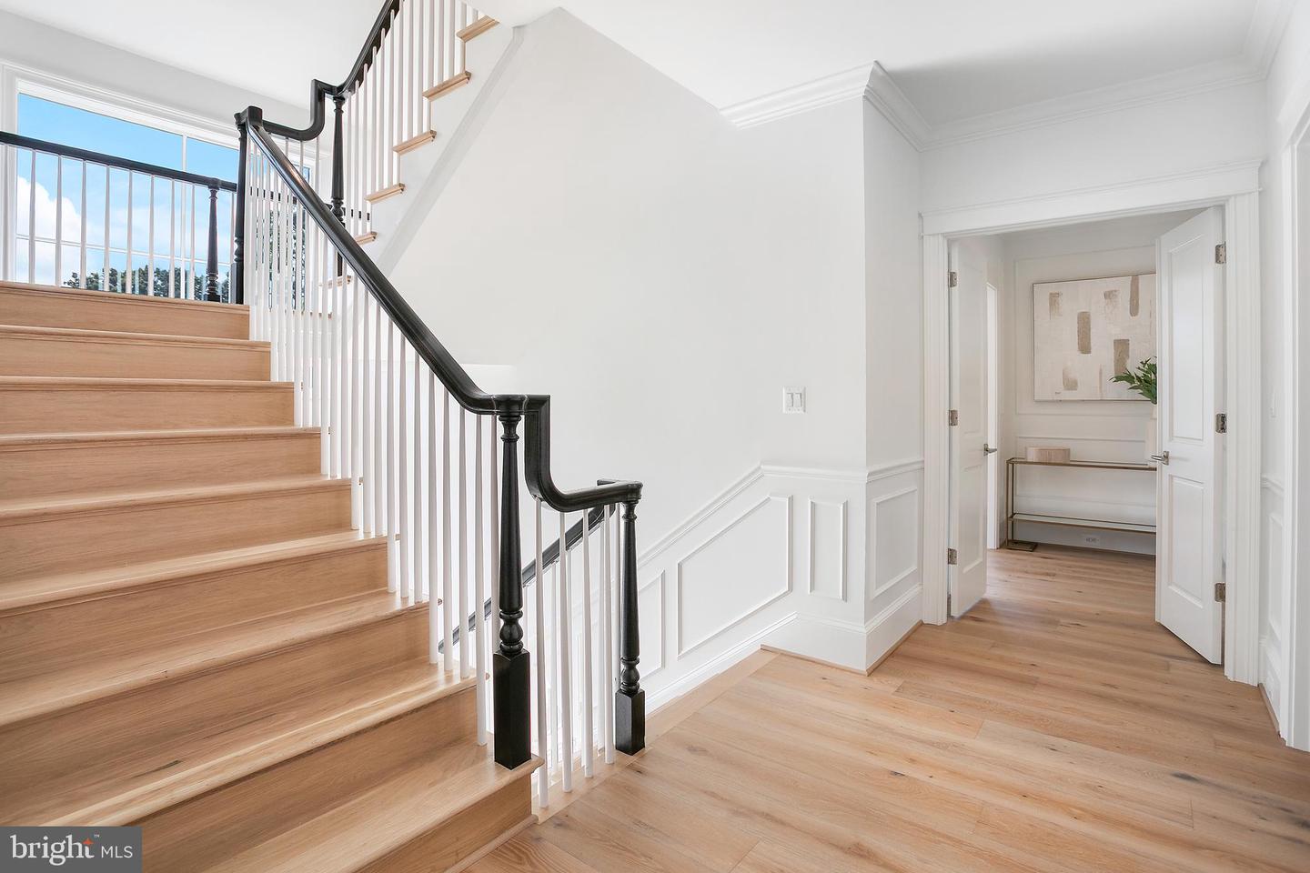 502 N JACKSON ST, ARLINGTON, Virginia 22201, 7 Bedrooms Bedrooms, 20 Rooms Rooms,7 BathroomsBathrooms,Residential,For sale,502 N JACKSON ST,VAAR2063292 MLS # VAAR2063292
