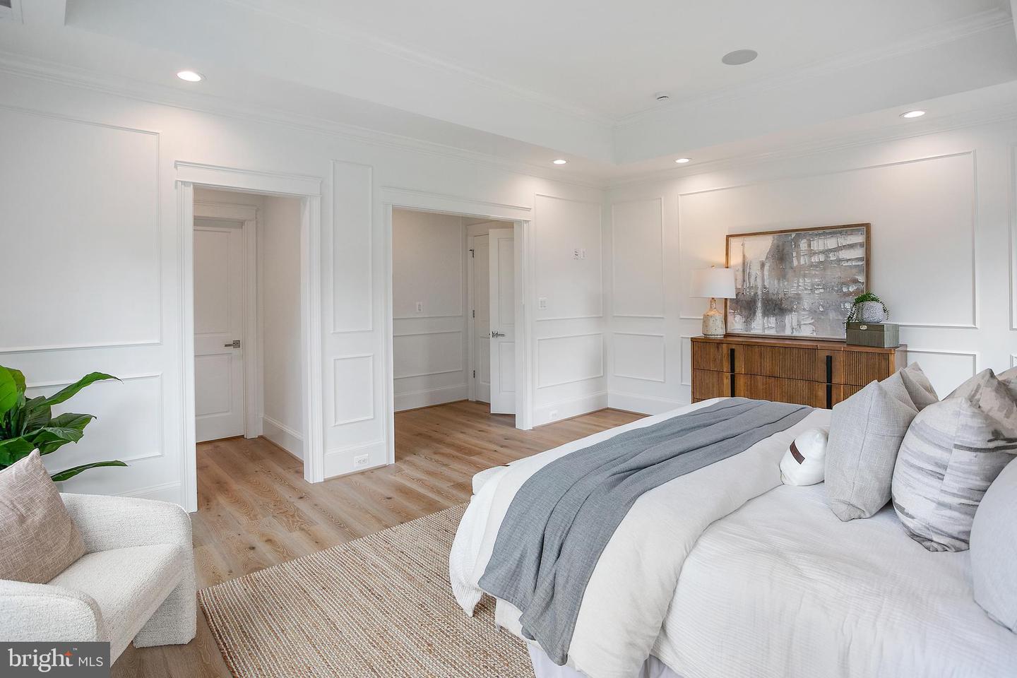 502 N JACKSON ST, ARLINGTON, Virginia 22201, 7 Bedrooms Bedrooms, 20 Rooms Rooms,7 BathroomsBathrooms,Residential,For sale,502 N JACKSON ST,VAAR2063292 MLS # VAAR2063292