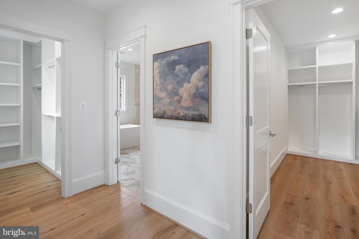 502 N JACKSON ST, ARLINGTON, Virginia 22201, 7 Bedrooms Bedrooms, 20 Rooms Rooms,7 BathroomsBathrooms,Residential,For sale,502 N JACKSON ST,VAAR2063292 MLS # VAAR2063292