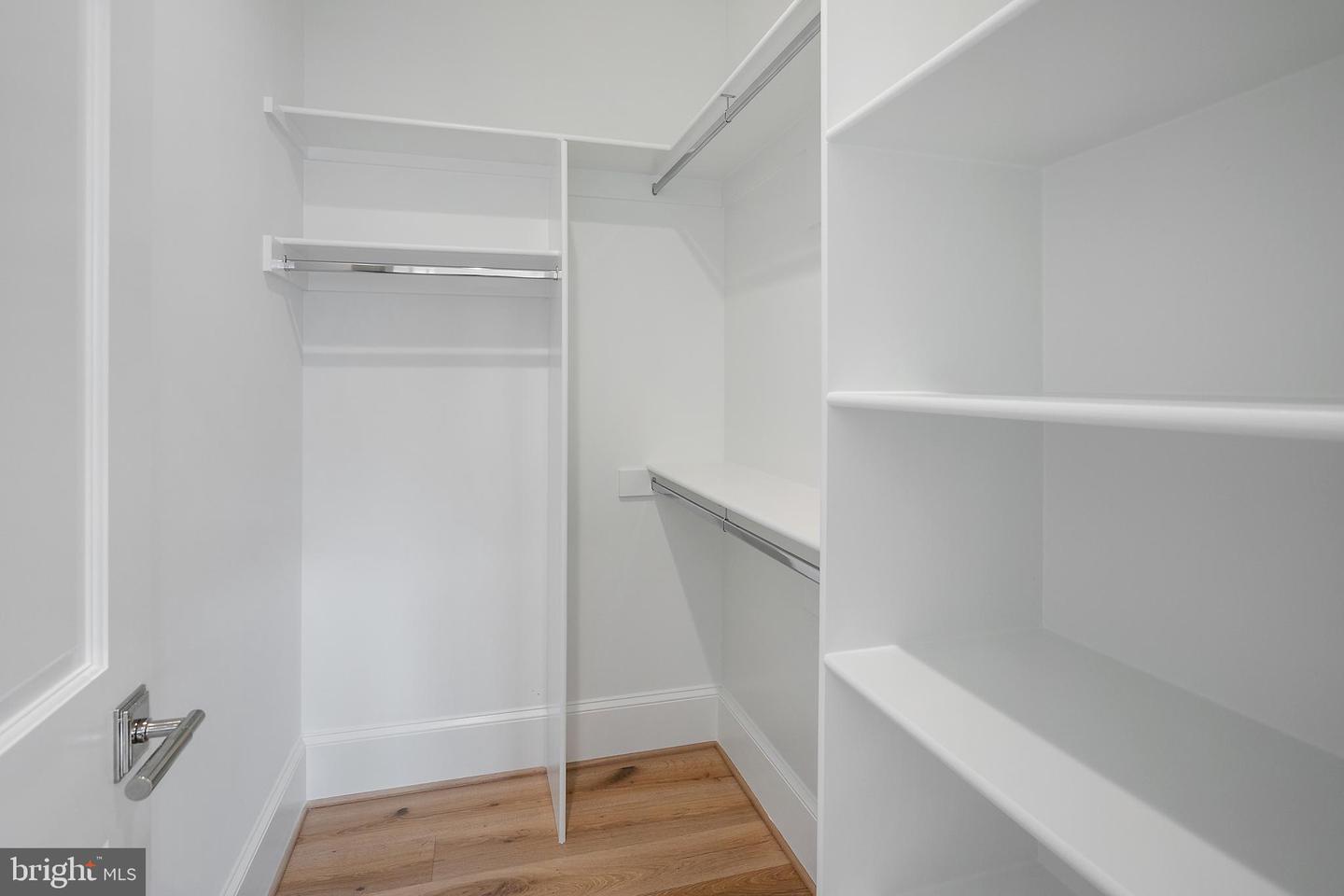 502 N JACKSON ST, ARLINGTON, Virginia 22201, 7 Bedrooms Bedrooms, 20 Rooms Rooms,7 BathroomsBathrooms,Residential,For sale,502 N JACKSON ST,VAAR2063292 MLS # VAAR2063292