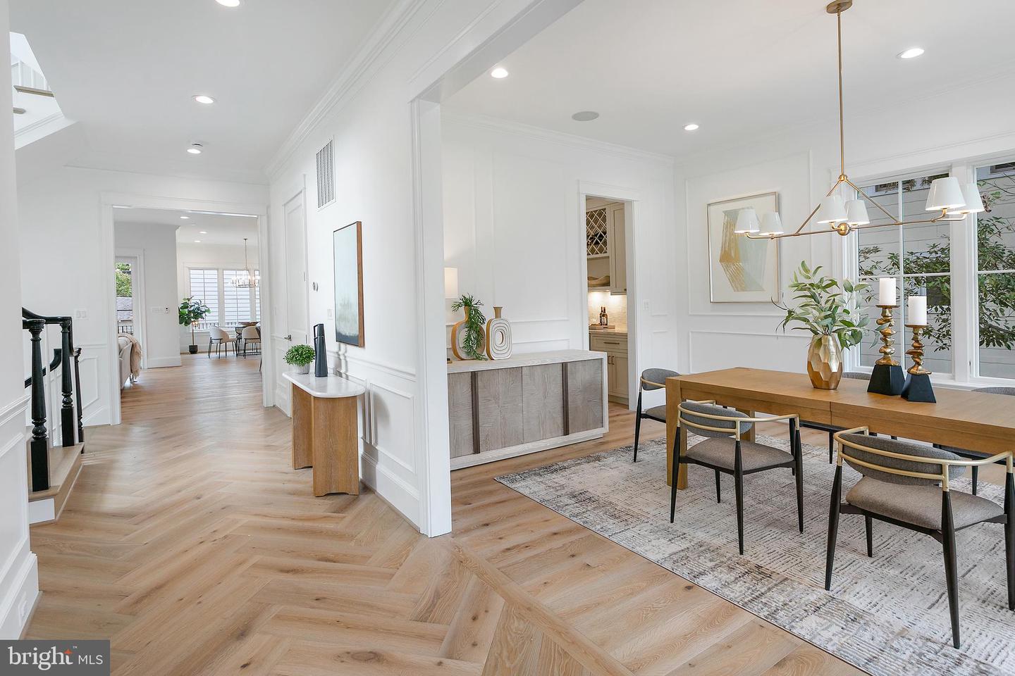 502 N JACKSON ST, ARLINGTON, Virginia 22201, 7 Bedrooms Bedrooms, 20 Rooms Rooms,7 BathroomsBathrooms,Residential,For sale,502 N JACKSON ST,VAAR2063292 MLS # VAAR2063292