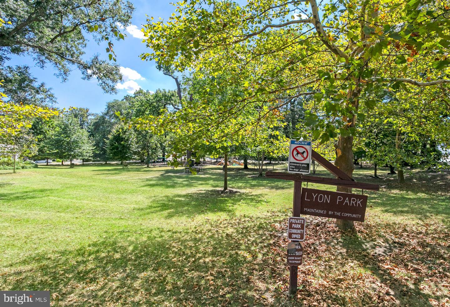 502 N JACKSON ST, ARLINGTON, Virginia 22201, 7 Bedrooms Bedrooms, 20 Rooms Rooms,7 BathroomsBathrooms,Residential,For sale,502 N JACKSON ST,VAAR2063292 MLS # VAAR2063292