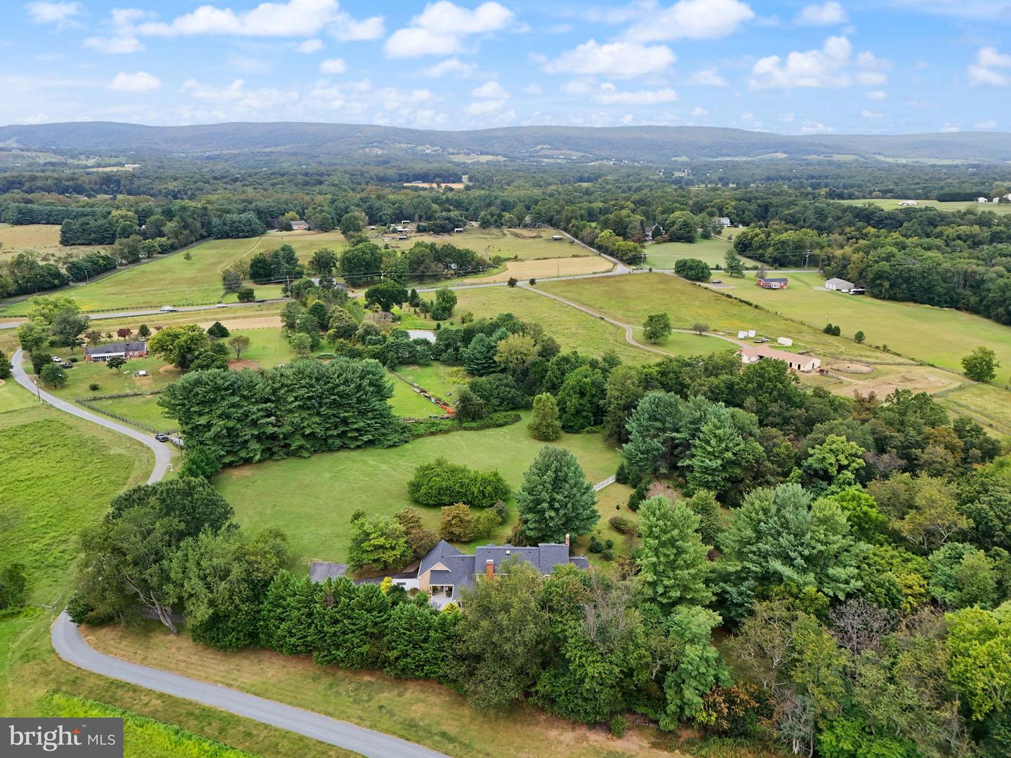 16764 HILLSBORO RD, PURCELLVILLE, Virginia 20132, 12 Bedrooms Bedrooms, ,6 BathroomsBathrooms,Residential,For sale,16764 HILLSBORO RD,VALO2106322 MLS # VALO2106322