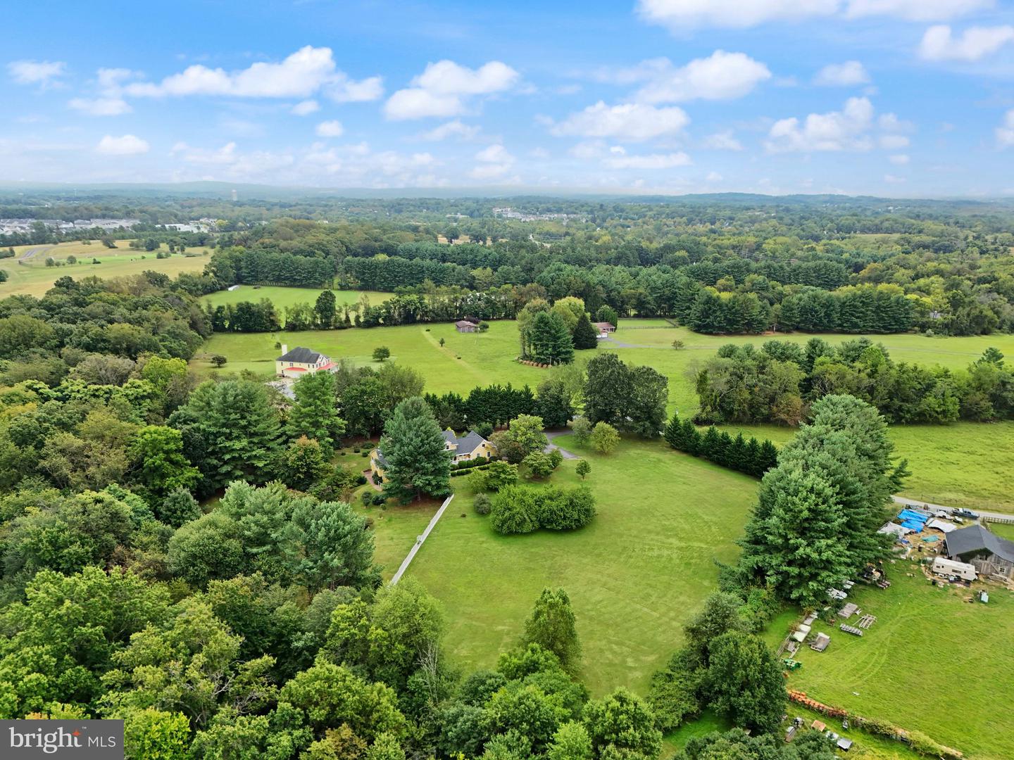 16764 HILLSBORO RD, PURCELLVILLE, Virginia 20132, 12 Bedrooms Bedrooms, ,6 BathroomsBathrooms,Residential,For sale,16764 HILLSBORO RD,VALO2106322 MLS # VALO2106322