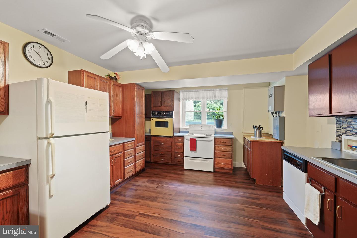 16764 HILLSBORO RD, PURCELLVILLE, Virginia 20132, 12 Bedrooms Bedrooms, ,6 BathroomsBathrooms,Residential,For sale,16764 HILLSBORO RD,VALO2106322 MLS # VALO2106322
