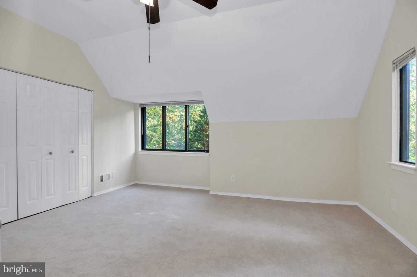 1501 SCANDIA CIR, RESTON, Virginia 20190, 4 Bedrooms Bedrooms, ,3 BathroomsBathrooms,Residential,For sale,1501 SCANDIA CIR,VAFX2265528 MLS # VAFX2265528