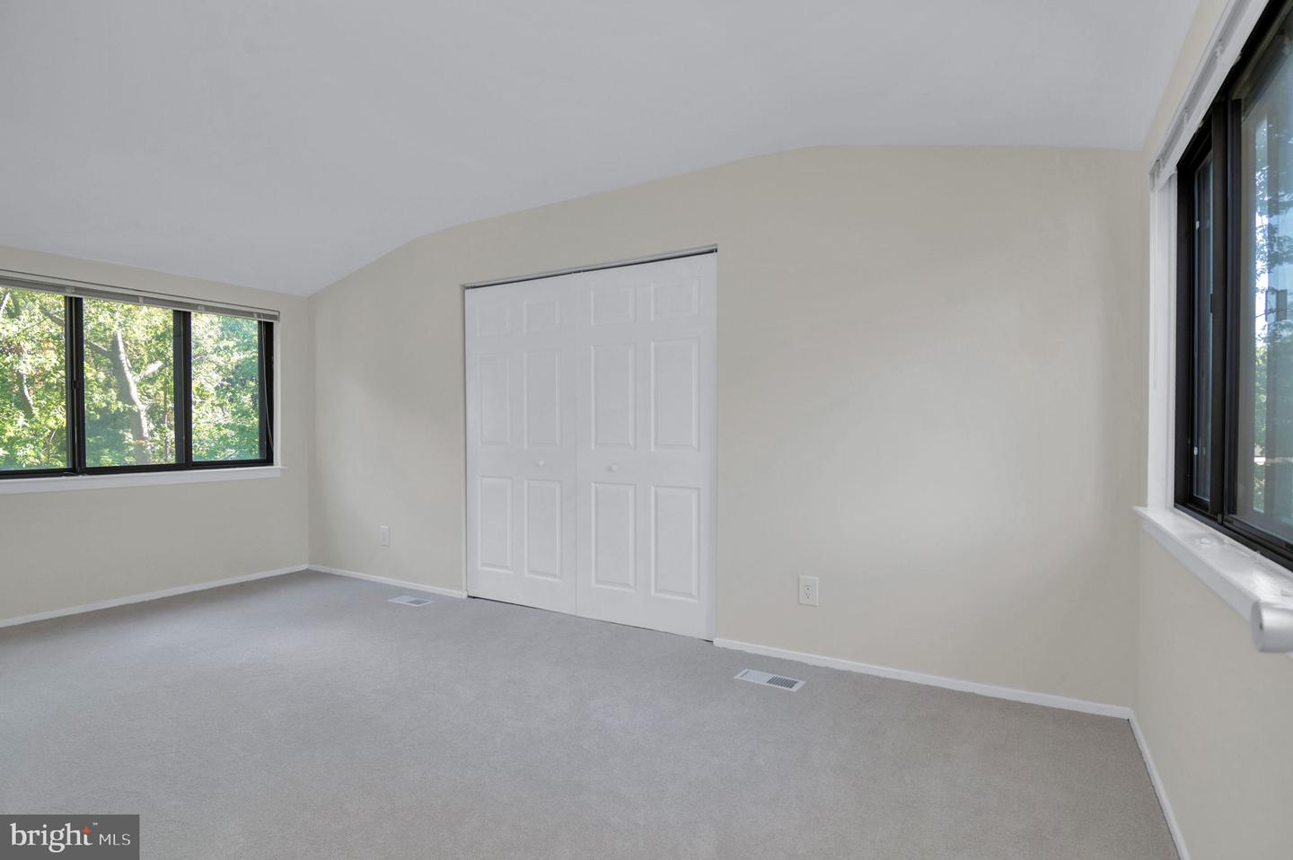 1501 SCANDIA CIR, RESTON, Virginia 20190, 4 Bedrooms Bedrooms, ,3 BathroomsBathrooms,Residential,For sale,1501 SCANDIA CIR,VAFX2265528 MLS # VAFX2265528