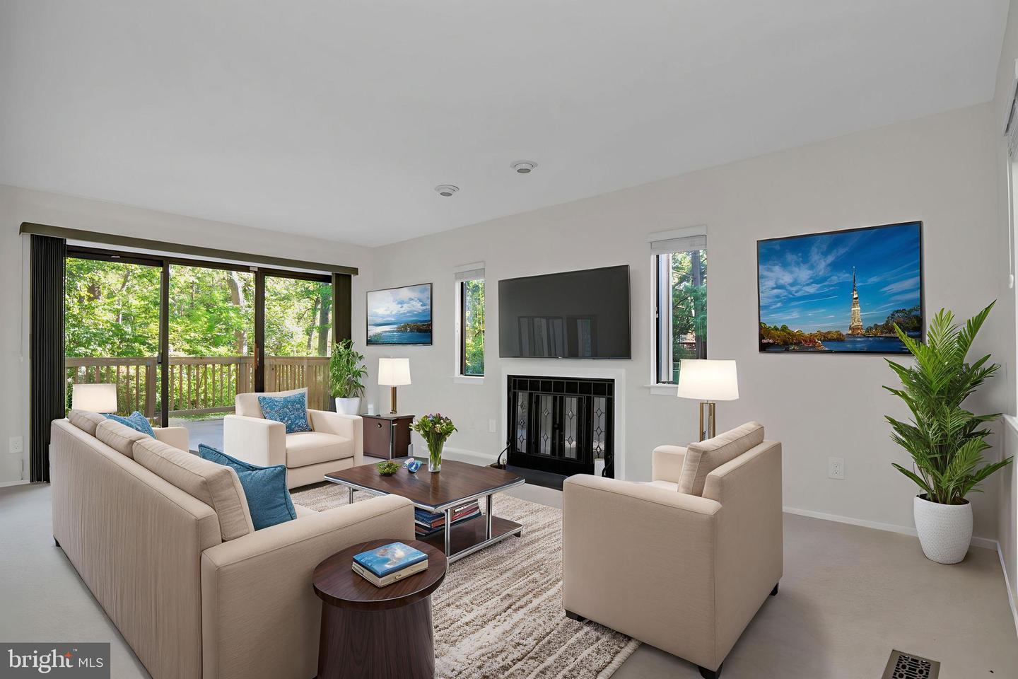 1501 SCANDIA CIR, RESTON, Virginia 20190, 4 Bedrooms Bedrooms, ,3 BathroomsBathrooms,Residential,For sale,1501 SCANDIA CIR,VAFX2265528 MLS # VAFX2265528