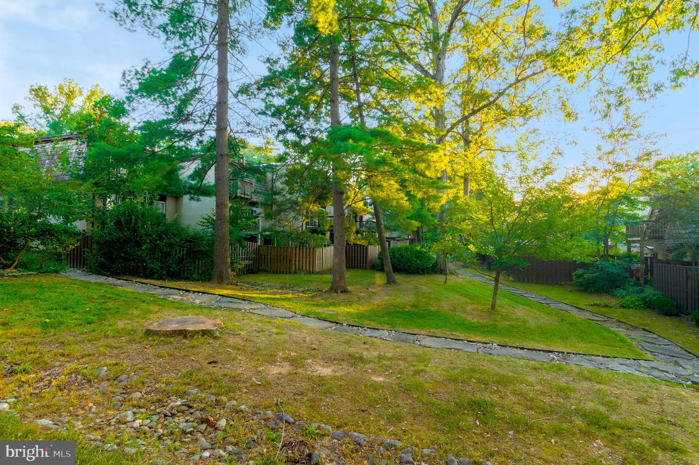 1501 SCANDIA CIR, RESTON, Virginia 20190, 4 Bedrooms Bedrooms, ,3 BathroomsBathrooms,Residential,For sale,1501 SCANDIA CIR,VAFX2265528 MLS # VAFX2265528