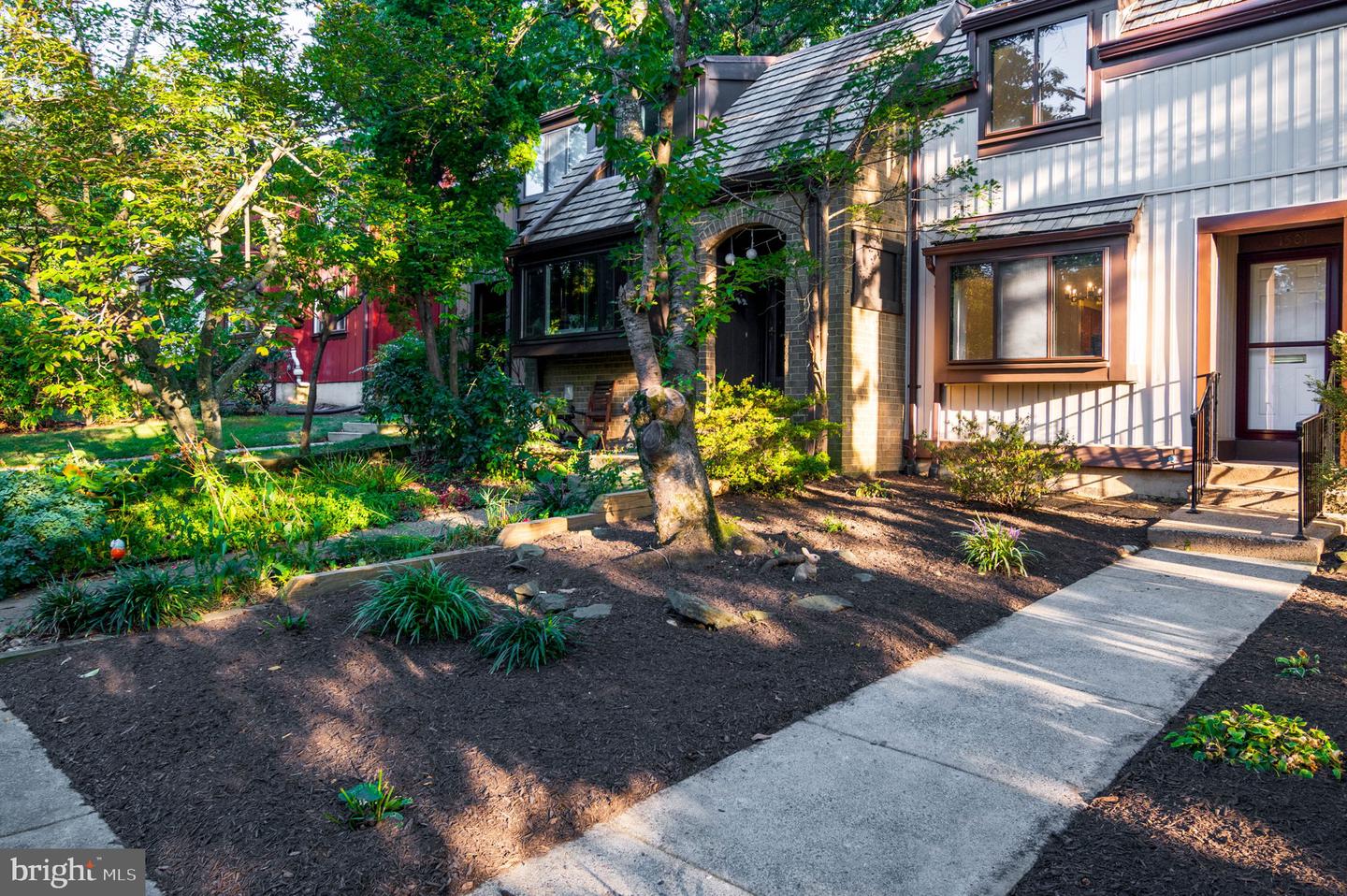 1501 SCANDIA CIR, RESTON, Virginia 20190, 4 Bedrooms Bedrooms, ,3 BathroomsBathrooms,Residential,For sale,1501 SCANDIA CIR,VAFX2265528 MLS # VAFX2265528
