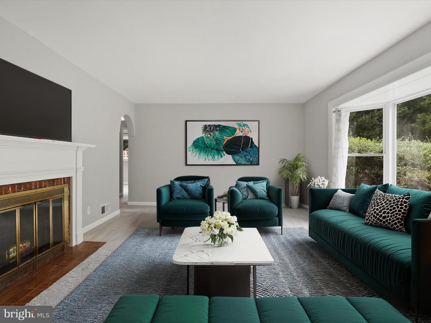 7533 HOLLINDALE, ALEXANDRIA, Virginia 22306, 4 Bedrooms Bedrooms, 7 Rooms Rooms,2 BathroomsBathrooms,Residential,For sale,7533 HOLLINDALE,VAFX2265580 MLS # VAFX2265580