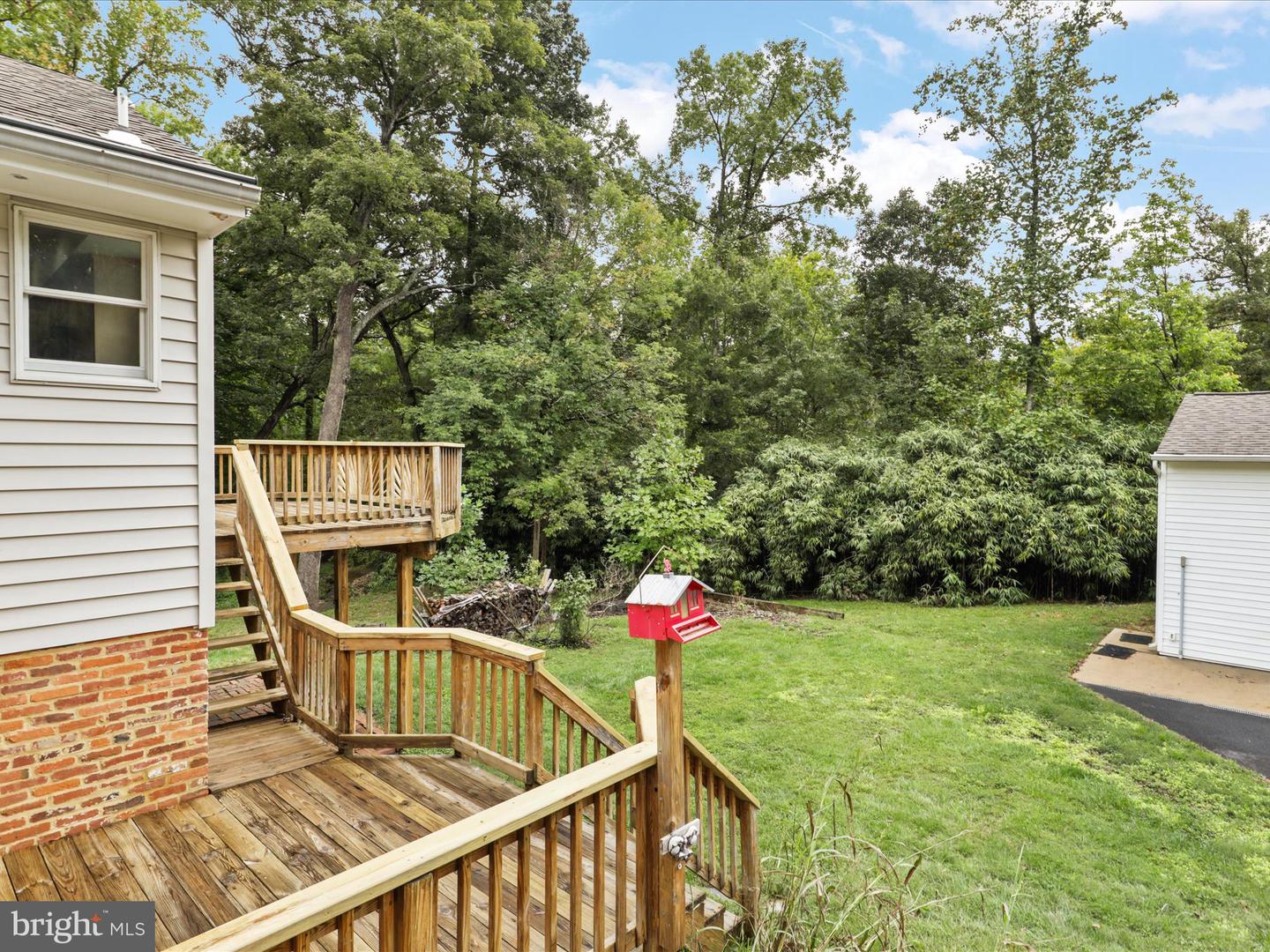 7533 HOLLINDALE, ALEXANDRIA, Virginia 22306, 4 Bedrooms Bedrooms, 7 Rooms Rooms,2 BathroomsBathrooms,Residential,For sale,7533 HOLLINDALE,VAFX2265580 MLS # VAFX2265580
