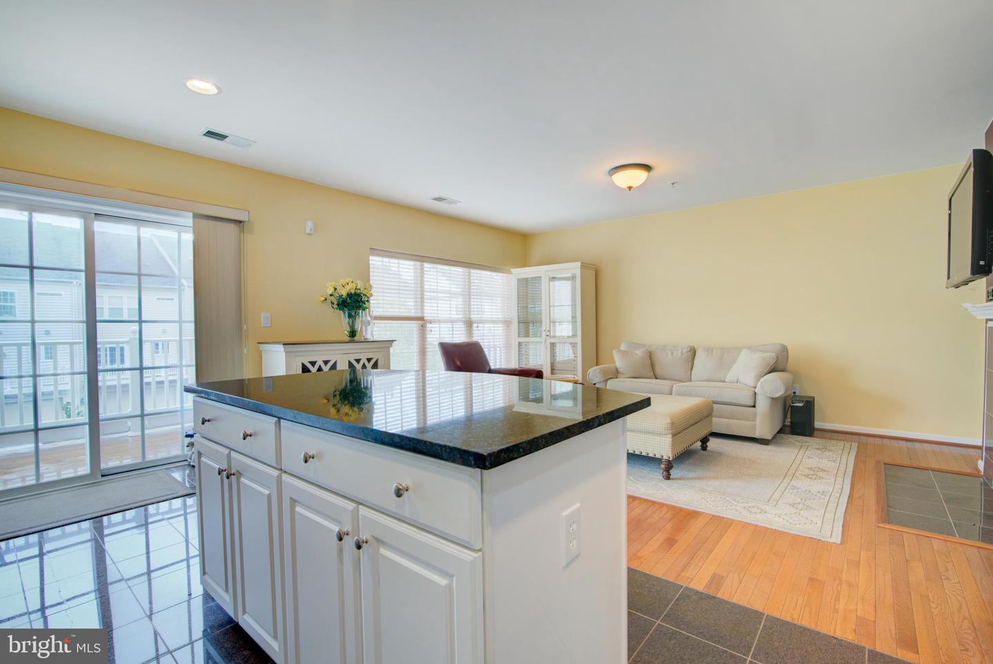 4683 EGGLESTON TER #232, FAIRFAX, Virginia 22030, 3 Bedrooms Bedrooms, ,2 BathroomsBathrooms,Residential,For sale,4683 EGGLESTON TER #232,VAFX2265622 MLS # VAFX2265622
