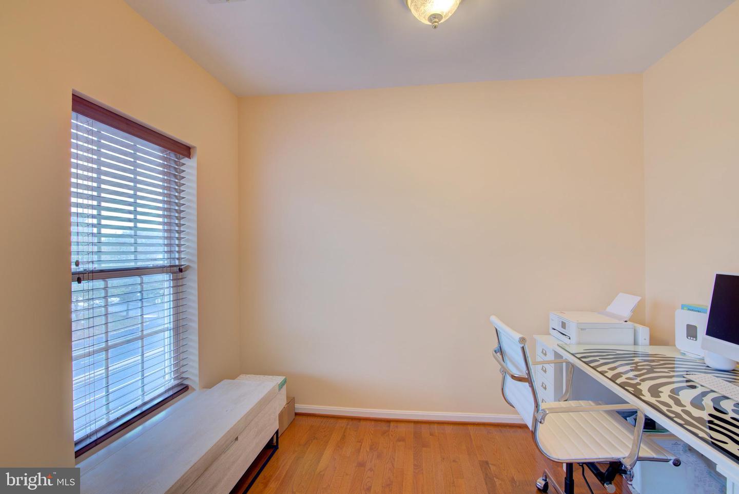 4683 EGGLESTON TER #232, FAIRFAX, Virginia 22030, 3 Bedrooms Bedrooms, ,2 BathroomsBathrooms,Residential,For sale,4683 EGGLESTON TER #232,VAFX2265622 MLS # VAFX2265622