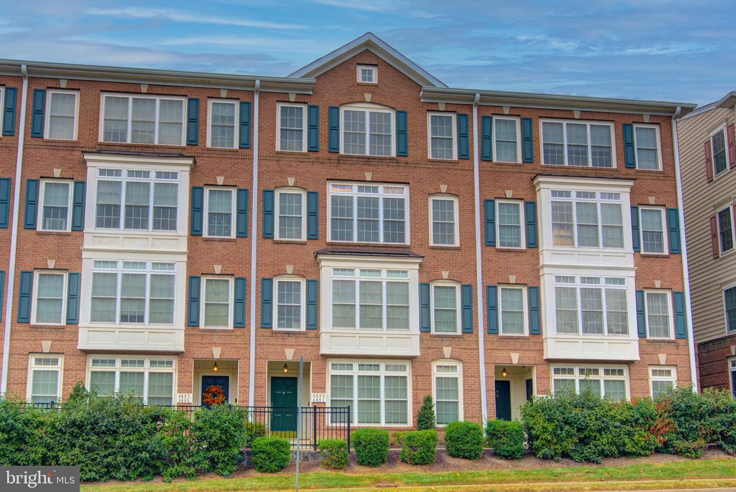 4683 EGGLESTON TER #232, FAIRFAX, Virginia 22030, 3 Bedrooms Bedrooms, ,2 BathroomsBathrooms,Residential,For sale,4683 EGGLESTON TER #232,VAFX2265622 MLS # VAFX2265622