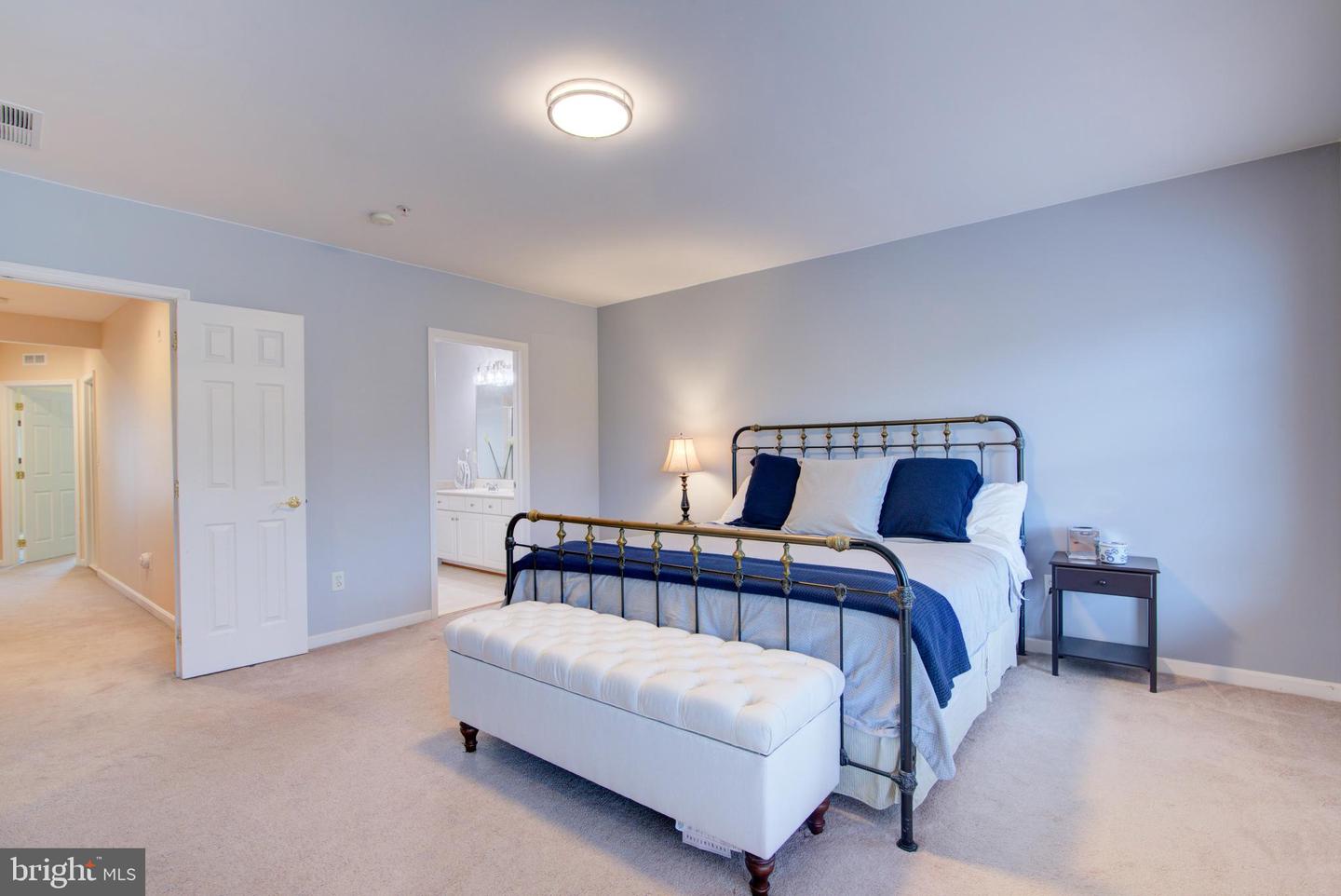 4683 EGGLESTON TER #232, FAIRFAX, Virginia 22030, 3 Bedrooms Bedrooms, ,2 BathroomsBathrooms,Residential,For sale,4683 EGGLESTON TER #232,VAFX2265622 MLS # VAFX2265622