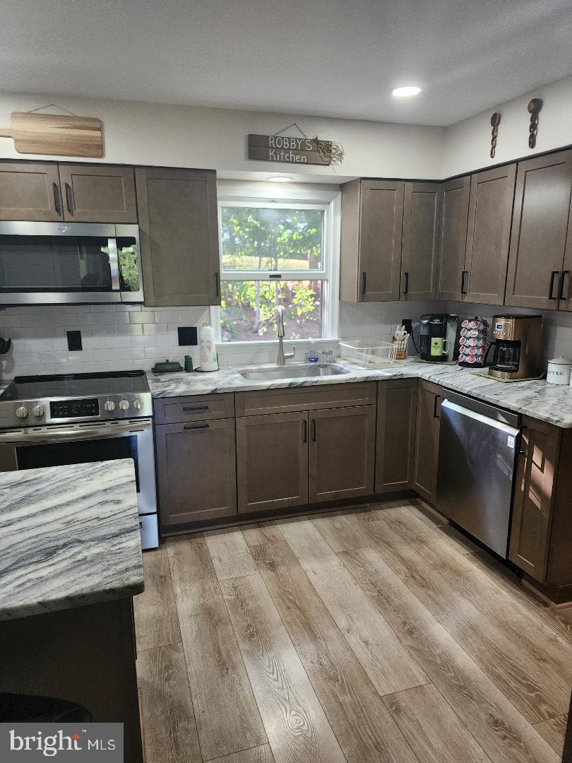 1603 W COMMONWEALTH DR, FRONT ROYAL, Virginia 22630, 3 Bedrooms Bedrooms, ,2 BathroomsBathrooms,Residential,For sale,1603 W COMMONWEALTH DR,VAWR2012228 MLS # VAWR2012228