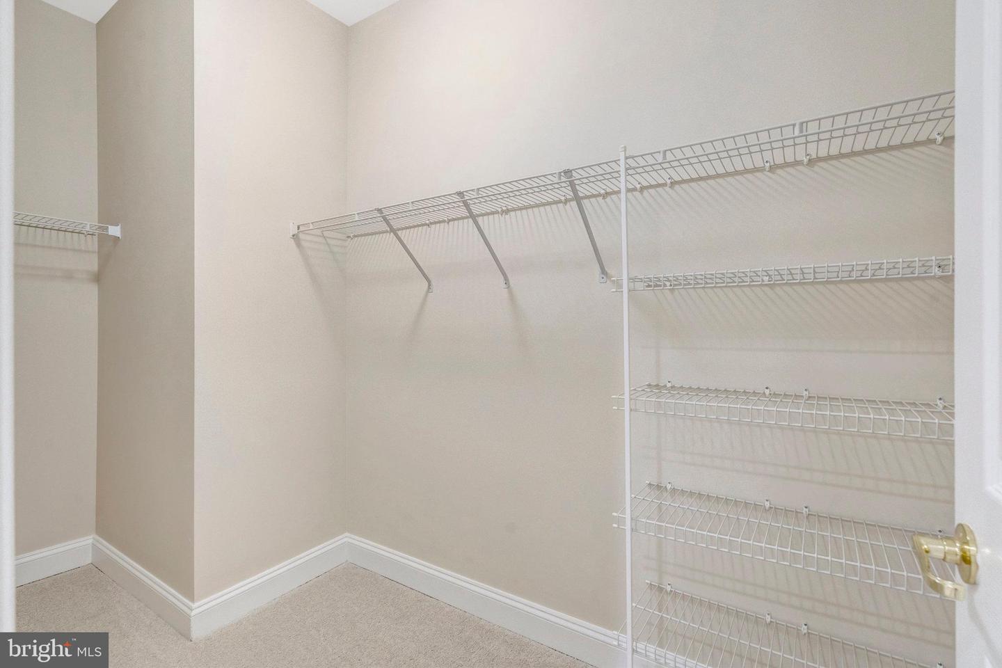 6900 TRED AVON PL, GAINESVILLE, Virginia 20155, 3 Bedrooms Bedrooms, ,4 BathroomsBathrooms,Residential,For sale,6900 TRED AVON PL,VAPW2103588 MLS # VAPW2103588