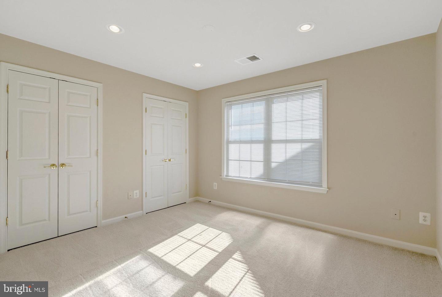 6900 TRED AVON PL, GAINESVILLE, Virginia 20155, 3 Bedrooms Bedrooms, ,4 BathroomsBathrooms,Residential,For sale,6900 TRED AVON PL,VAPW2103588 MLS # VAPW2103588
