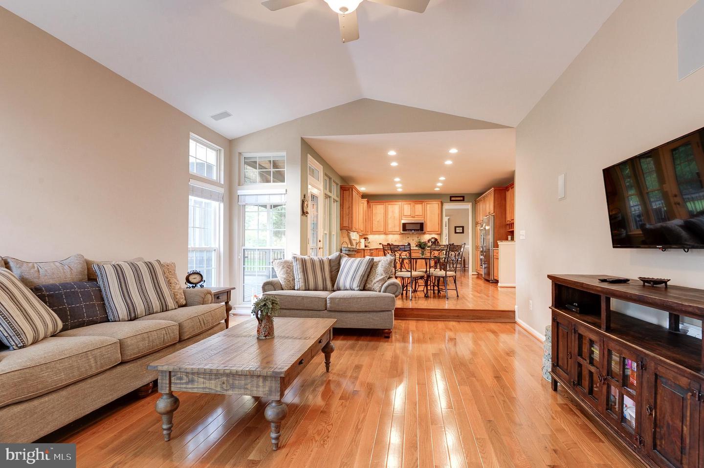13531 ACCORD CT, GAINESVILLE, Virginia 20155, 4 Bedrooms Bedrooms, ,3 BathroomsBathrooms,Residential,For sale,13531 ACCORD CT,VAPW2103592 MLS # VAPW2103592
