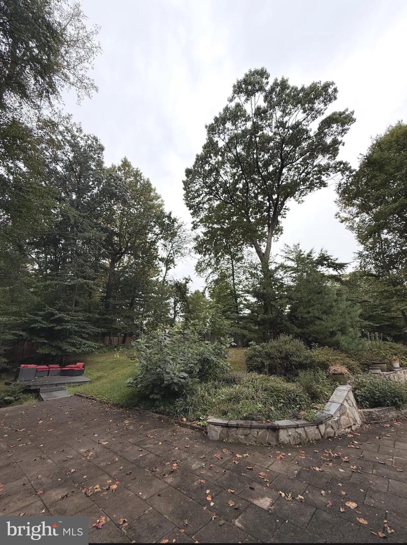 8312 UPPER SPRING LN, ANNANDALE, Virginia 22003, 6 Bedrooms Bedrooms, ,4 BathroomsBathrooms,Residential,For sale,8312 UPPER SPRING LN,VAFX2265762 MLS # VAFX2265762