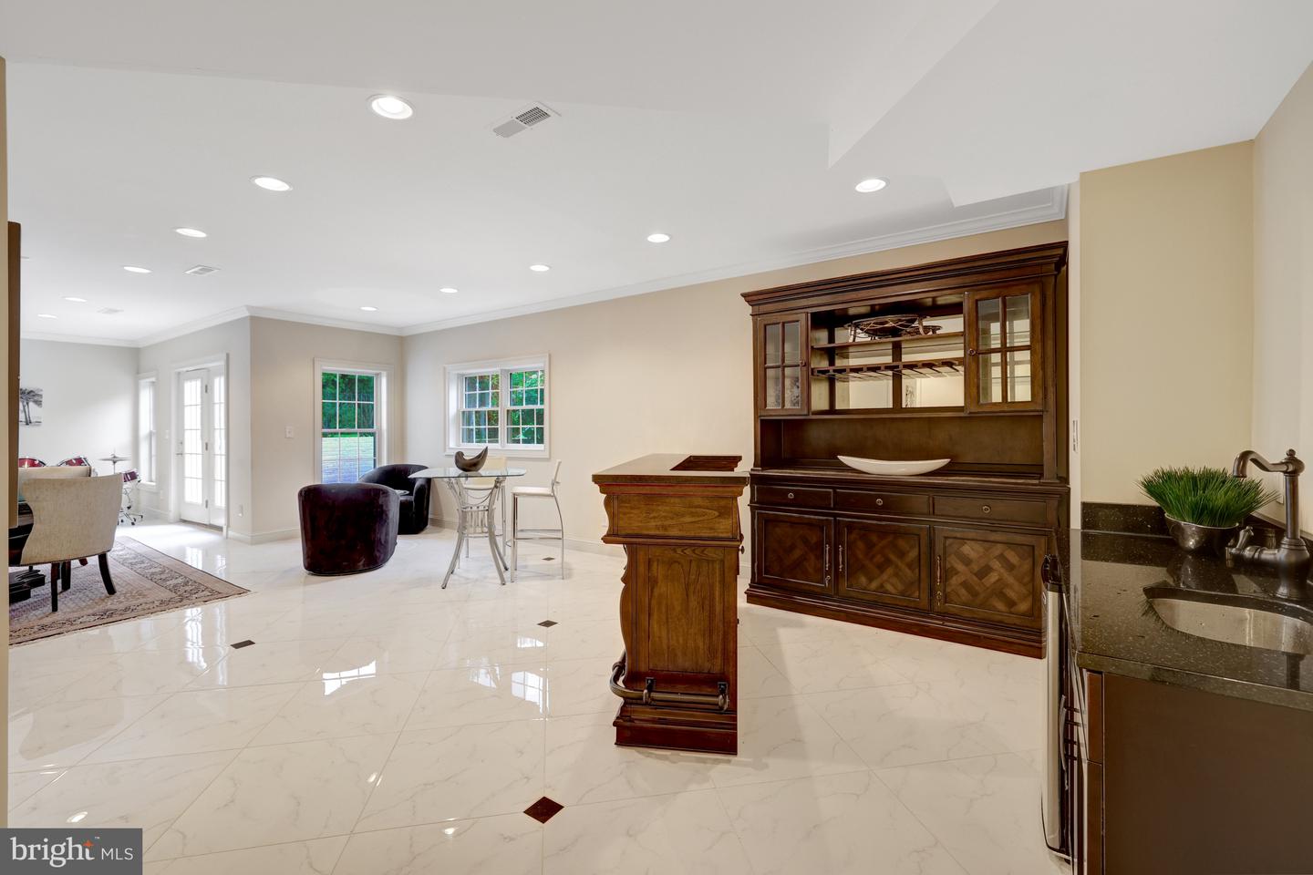 401 WALKER RD, GREAT FALLS, Virginia 22066, 4 Bedrooms Bedrooms, ,4 BathroomsBathrooms,Residential,For sale,401 WALKER RD,VAFX2265772 MLS # VAFX2265772