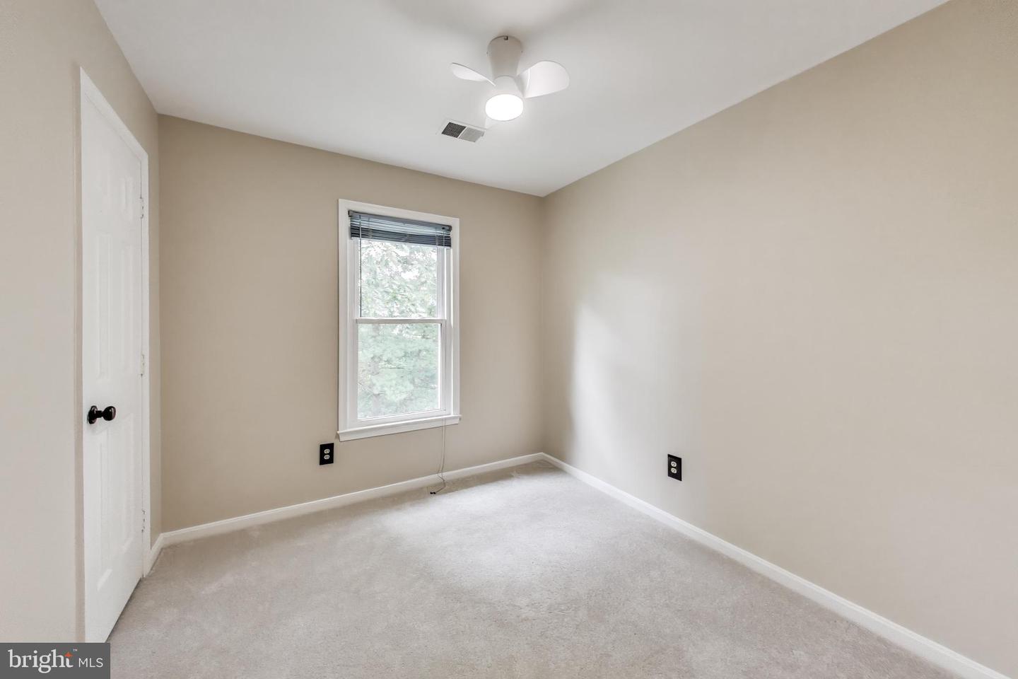 9099 BLUE JUG LNDG, BURKE, Virginia 22015, 3 Bedrooms Bedrooms, ,3 BathroomsBathrooms,Residential,For sale,9099 BLUE JUG LNDG,VAFX2265784 MLS # VAFX2265784
